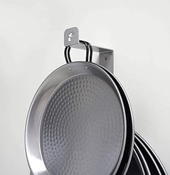 Comparativa de soportes para paelleras de acero inoxidable y otros materiales